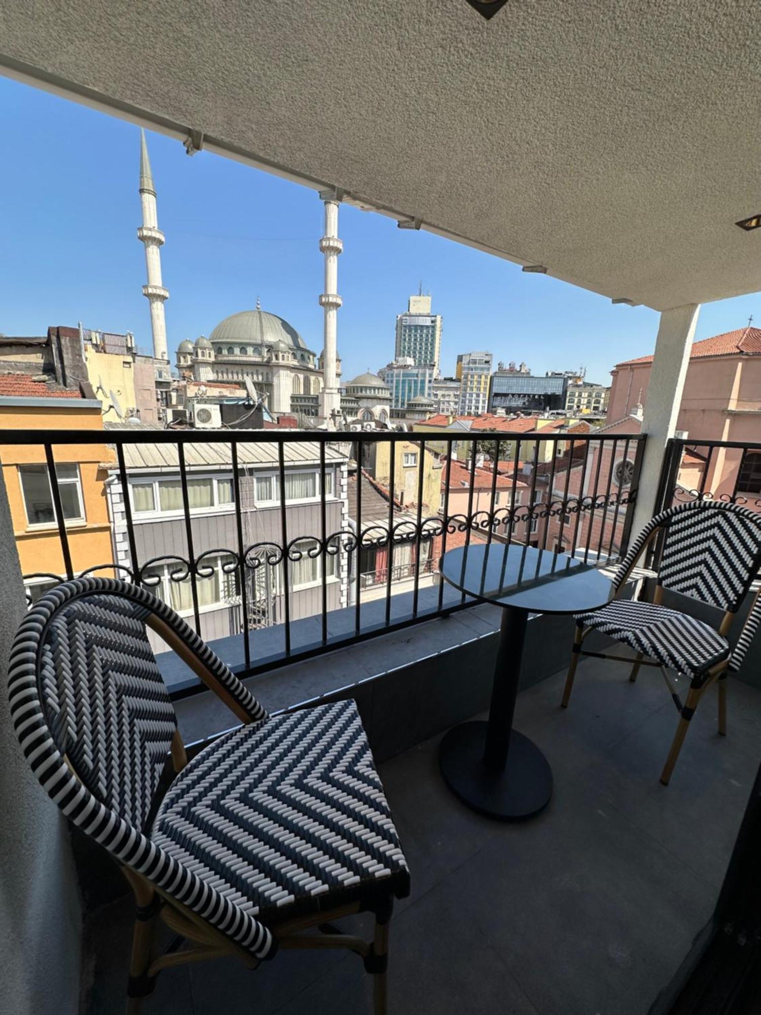 Marlon Hotel Истанбул Екстериор снимка